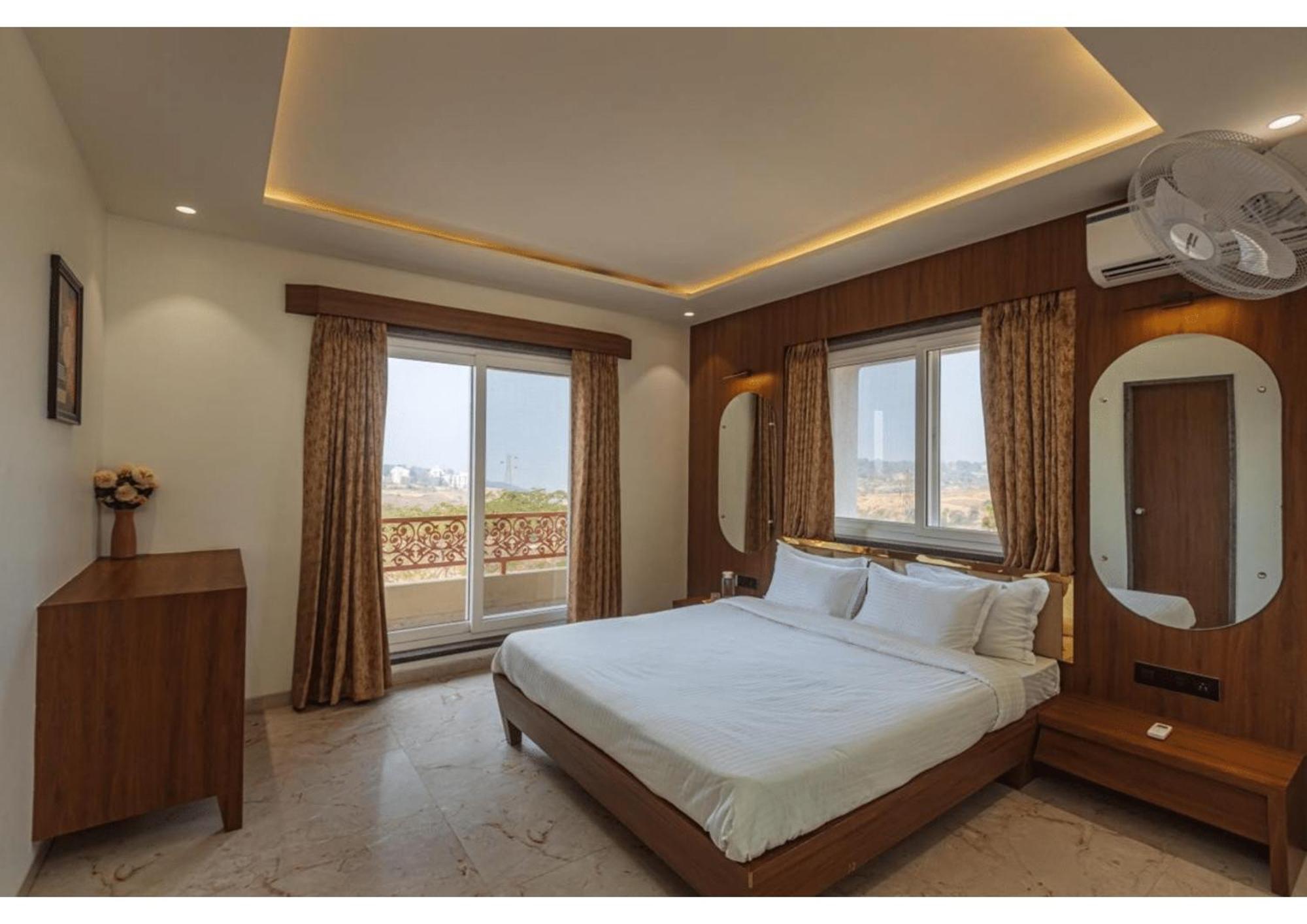 Mountain Glory 8Bhk By Tensorstays, Pool & Theater Igatpuri Kültér fotó